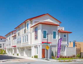 Decoto Villas in Fremont, CA - Building Photo - Primary Photo