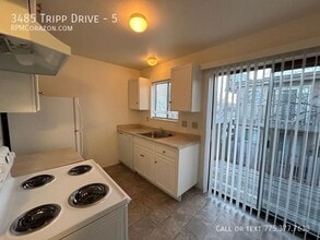 3485 Tripp Dr in Reno, NV - Building Photo - Building Photo