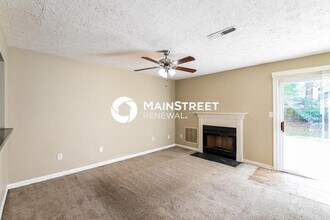 1687 Hunting Creek Dr SE in Conyers, GA - Building Photo - Building Photo