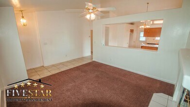 5311 Sunbird Ct in Bakersfield, CA - Building Photo - Building Photo