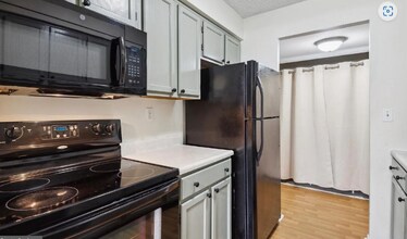 3005 Valley Dr in West Chester, PA - Building Photo - Building Photo