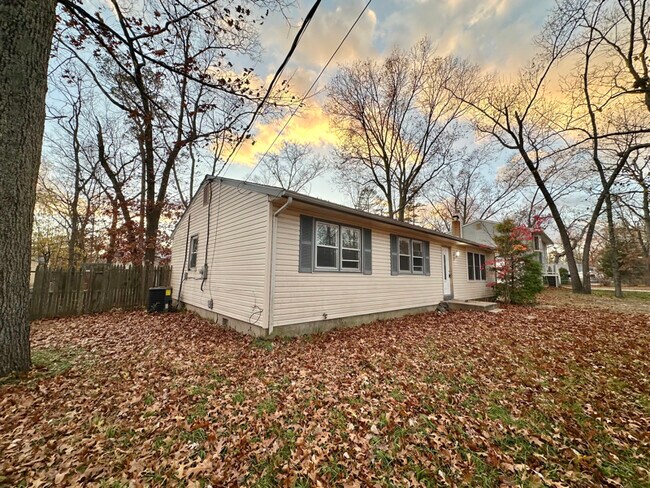 306 New Jersey Rd in Pemberton Township, NJ - Foto de edificio - Building Photo
