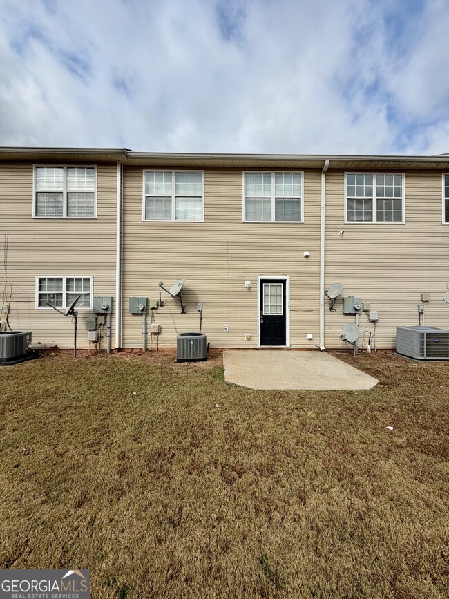 11322 Michelle Way in Hampton, GA - Building Photo - Building Photo