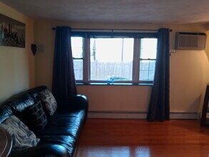 99 Pleasant St in Watertown, MA - Building Photo - Building Photo