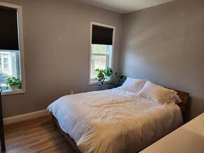 157 Salisbury Rd in Brookline, MA - Foto de edificio - Building Photo