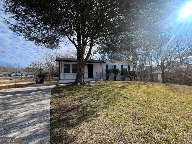 property at 3490 Garfield Way SE