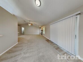 7835 Weather Vane Dr in Jacksonville, FL - Building Photo - Building Photo