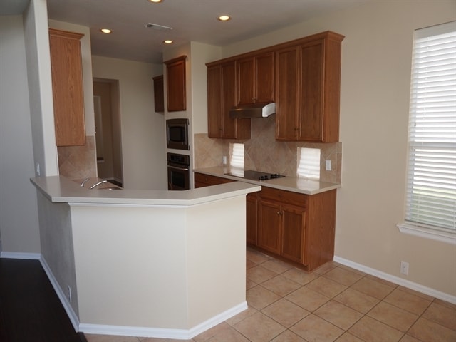 2844 S Serrano in Grand Prairie, TX - Building Photo - Building Photo