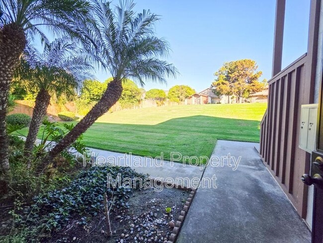 6434 Bell Bluff Ave in San Diego, CA - Building Photo - Building Photo