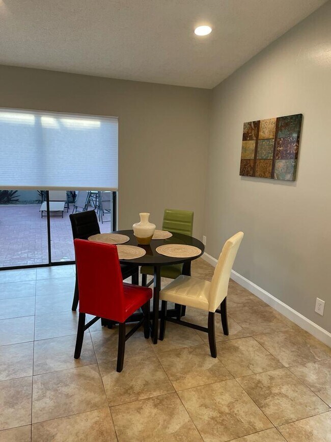 7938 Villa Nova Dr in Boca Raton, FL - Foto de edificio - Building Photo