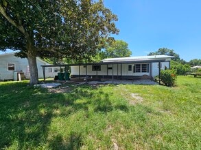 2925 SE 36th Ave in Okeechobee, FL - Building Photo - Building Photo