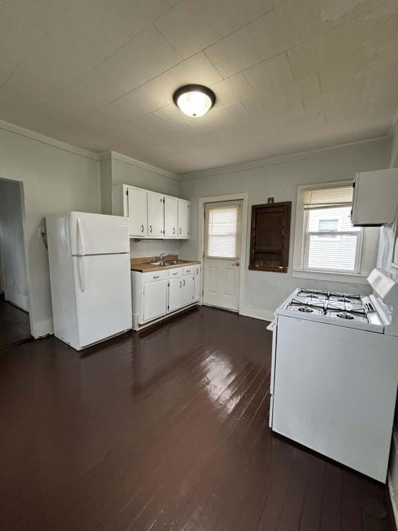 215 S Scott St in Warsaw, IN - Building Photo - Building Photo