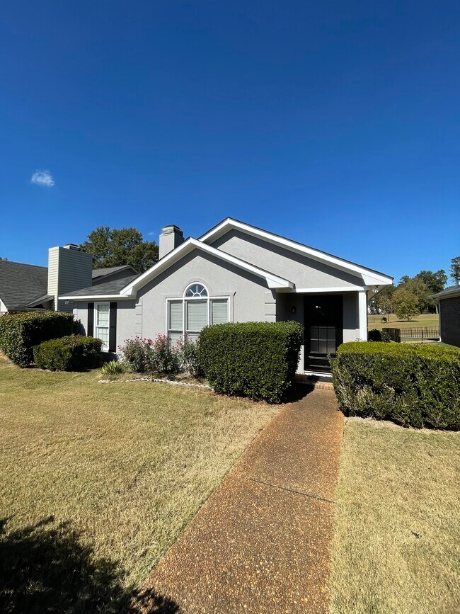 7004 Robins Nest Dr Rentals in Columbus, GA
