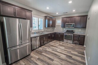 27470 Poppy Ct in Santa Clarita, CA - Building Photo - Building Photo