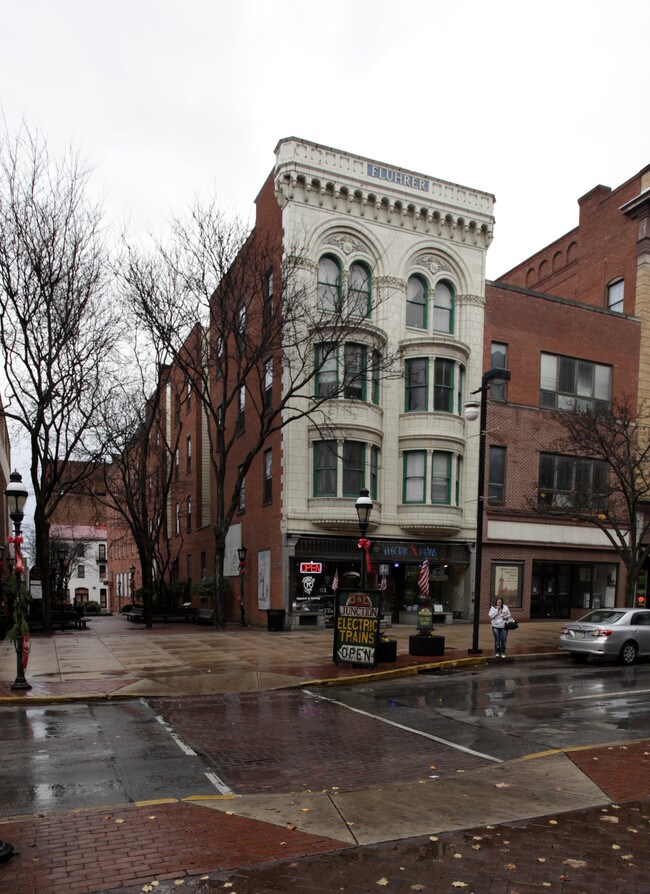 Fluhrer Building in York, PA - Foto de edificio - Building Photo