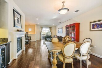 411 Chagall St in Mountain View, CA - Building Photo - Building Photo