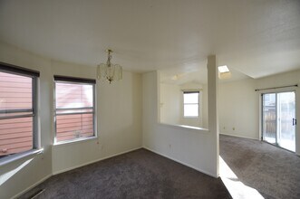 9362 W Coal Mine Ave in Littleton, CO - Building Photo - Building Photo