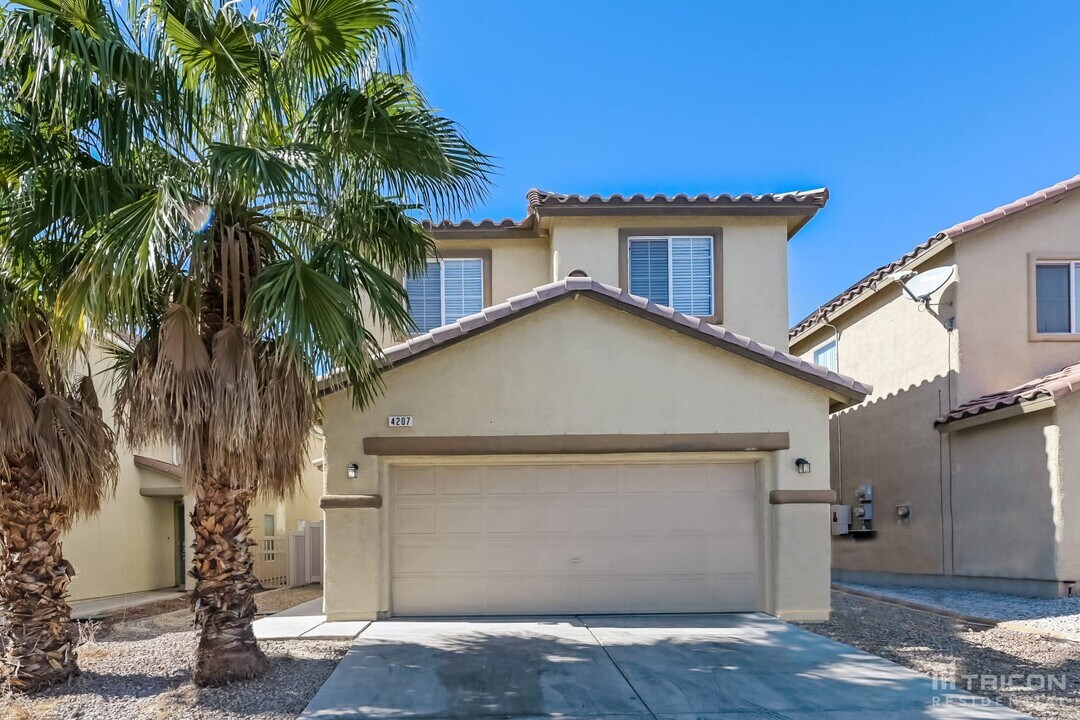 4207 English Walnut Ct in Las Vegas, NV - Building Photo