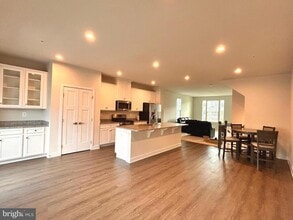 16225 Picasso Aly in Bowie, MD - Building Photo - Building Photo