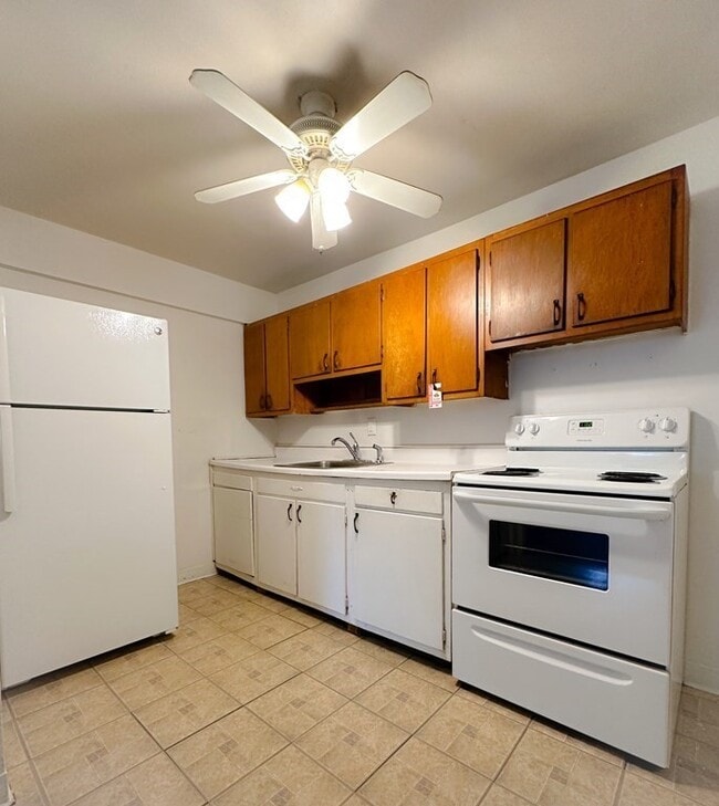 122 Decatur St in Arlington, MA - Building Photo - Building Photo