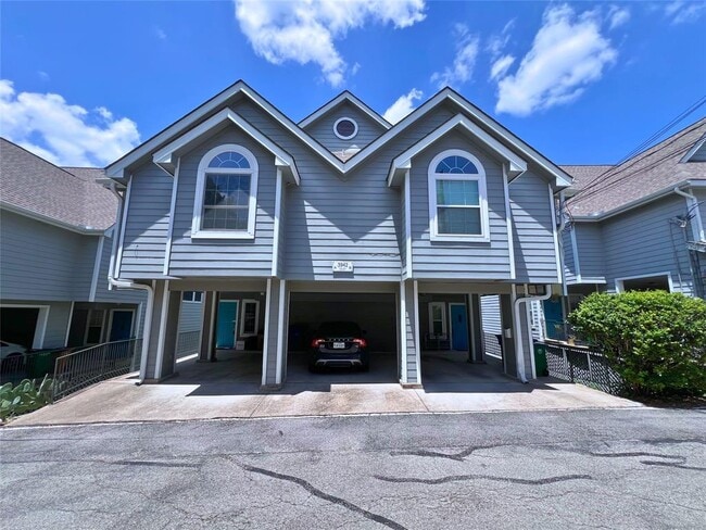 property at 3942 Shoal Creek Blvd