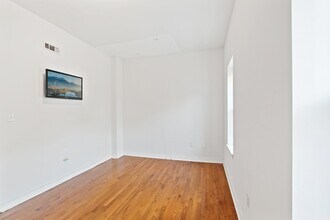 1836 N 17th St, Unit B1 in Philadelphia, PA - Foto de edificio - Building Photo