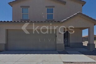 3612 Koval Dr in Kingman, AZ - Building Photo