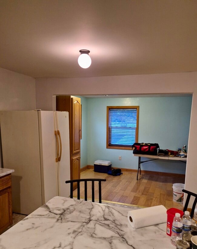 1116 Oakland Ave in Janesville, WI - Building Photo - Building Photo