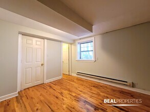 727 W Barry Ave in Chicago, IL - Building Photo - Building Photo