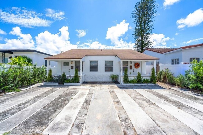 property at 3334 SW 24th Ter