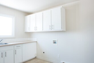 2390 D'alger Rue in Québec, QC - Building Photo - Building Photo