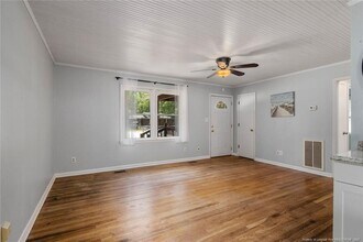 422 Porter Rd in Hope Mills, NC - Building Photo - Building Photo