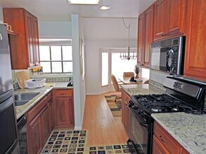 376 Center St, Unit 340 in Chula Vista, CA - Building Photo - Building Photo