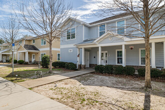 Westgate in Tallahassee, FL - Foto de edificio - Building Photo