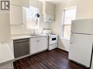 17 Hilda Pl in Kitchener, ON - Building Photo - Building Photo