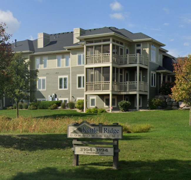 Kettle Ridge Condominiums