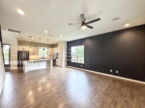 14941 Running Deer Trail in Austin, TX - Building Photo - Building Photo