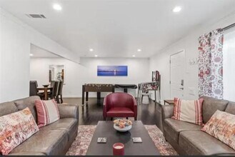 3545 Northwest Pkwy in Dallas, TX - Building Photo - Building Photo