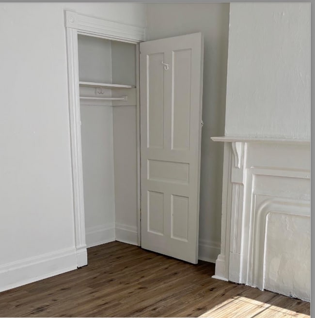 1104 Langtry St in Pittsburgh, PA - Building Photo - Building Photo