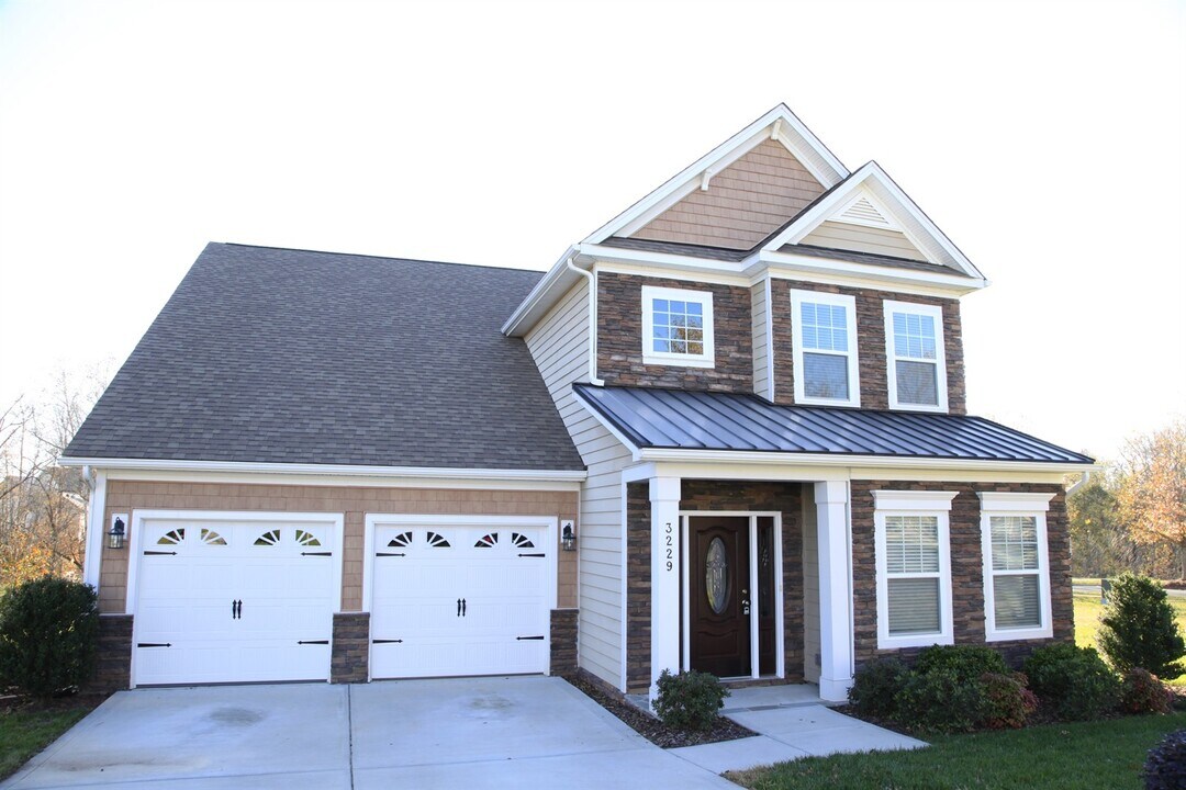 3229 Bridgewick Rd in Waxhaw, NC - Building Photo