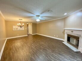 9022 Governors Pl Ct in Pensacola, FL - Building Photo
