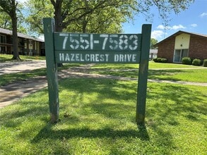 7571 Hazelcrest Dr in Hazelwood, MO - Building Photo - Building Photo