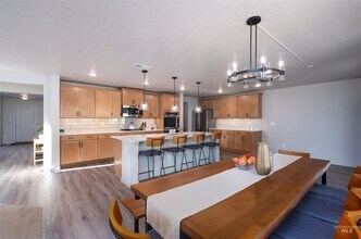 9173 W Stonewood Dr in Boise, ID - Building Photo - Building Photo