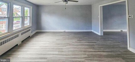 7531 E Tulpehocken St in Philadelphia, PA - Building Photo - Building Photo