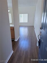 6138 Arbor Valley Ave in Las Vegas, NV - Foto de edificio - Building Photo