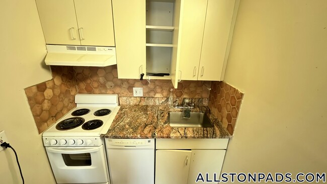 property at 1110 Commonwealth Ave