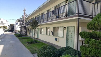 909 S 2nd St, Unit A in Alhambra, CA - Building Photo - Building Photo