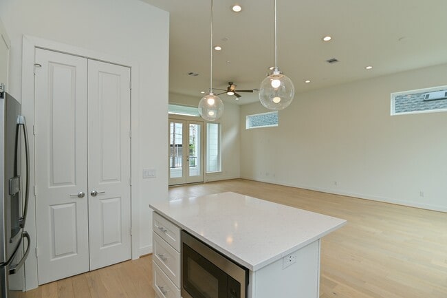 property at 4619 Maxie St