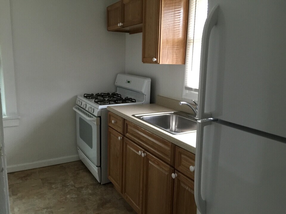 897 E Maiden St in Washington, PA - Building Photo