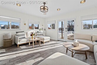 3020 Grove St in Keego Harbor, MI - Building Photo - Building Photo